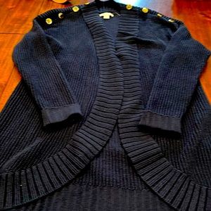 Slightly used sweater size medium